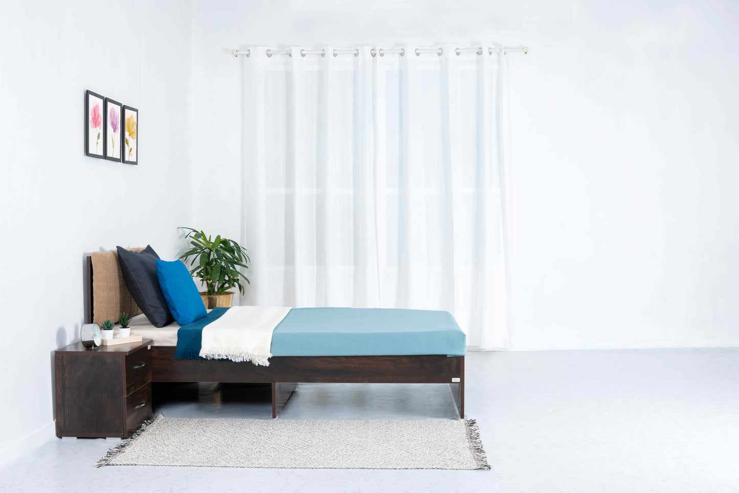 Sandy Beach Classic Wooden Single Bed with Mattress - RentalFurniture.in